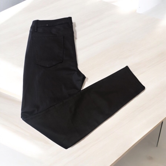 WHBM High-Rise  Coated  Skinny Jeans size 12 Long - Picture 2 of 8